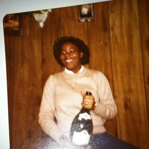 Meet your Posher, Connie